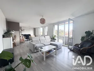 Apartment in Drancy (93700)