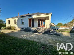Maison à Vernantes (49390)