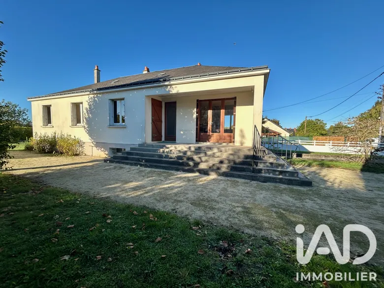 Maison 6 pièces 108 m² · à Vernantes · 108 m² · 152 000 €