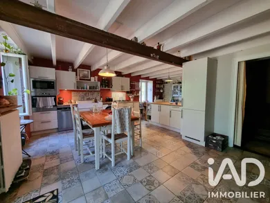 Maison de campagne à Empuré (16240)