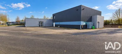 Hangar à Montaigu (85600)