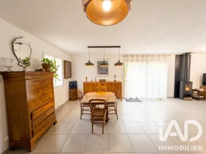 Traditional house in Verzé (71960)