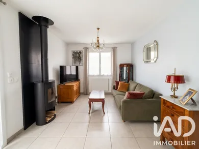 Maison traditionnelle à Verzé (71960)