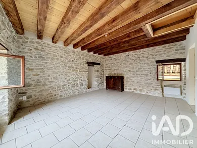 Village house in Saint-Césaire-de-Gauzignan (30360)