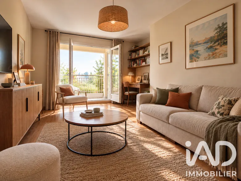 Appartement 4 pièces 79 m² · à Versailles · 79 m² · 410 000 €