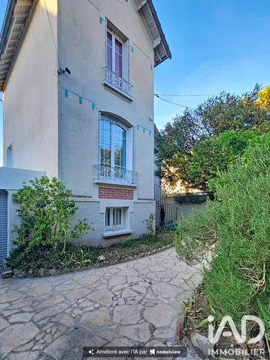 House in Champs-sur-Marne (77420)