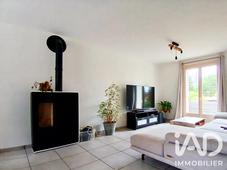 Maison 7 pièces 88 m² · à La Séguinière · 88 m² · 220 000 €