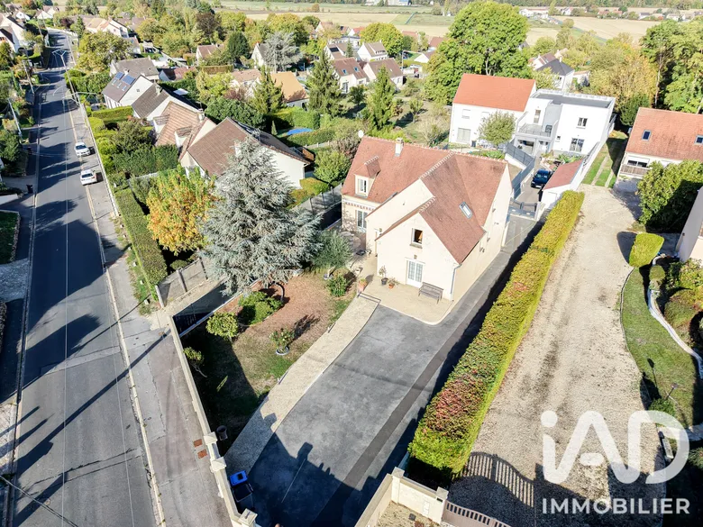 Maison 6 pièces 205 m² · à Fublaines · 205 m² · 429 900 €