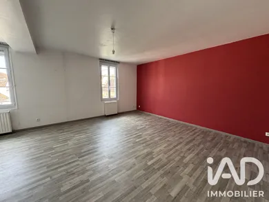 Appartement à Étigny (89510)