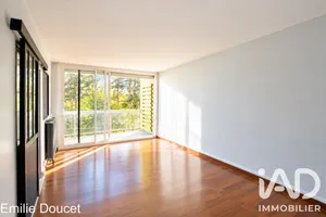Apartment in Maurepas (78310)