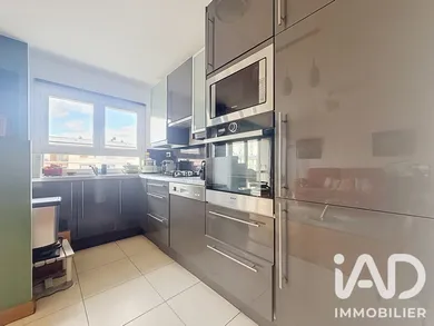 Apartment in Charenton-le-Pont (94220)