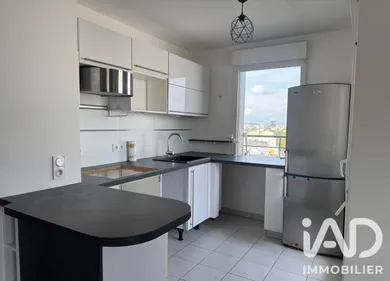 Appartement à Éragny (95610)