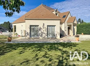 Mansion in Amilly (45200)