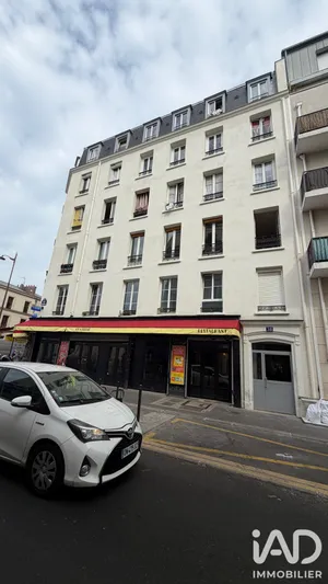 Apartment in Paris (75019)