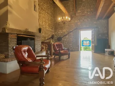 Maison traditionnelle à Baffie (63600)
