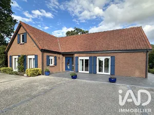 Maison de campagne à OCHTEZEELE (59670)