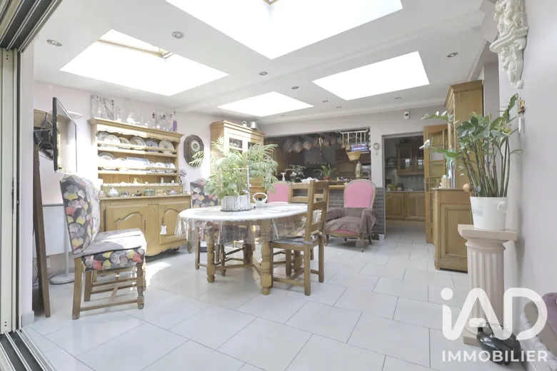 Maison 6 pièces 102 m² · à Bobigny · 102 m² · 375 000 €