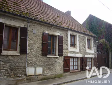 Maison de village à Beynes (78650)