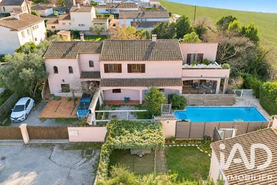 Immeuble à Rodilhan (30230)