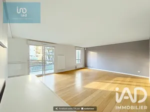 Apartment in Asnières-sur-Seine (92600)