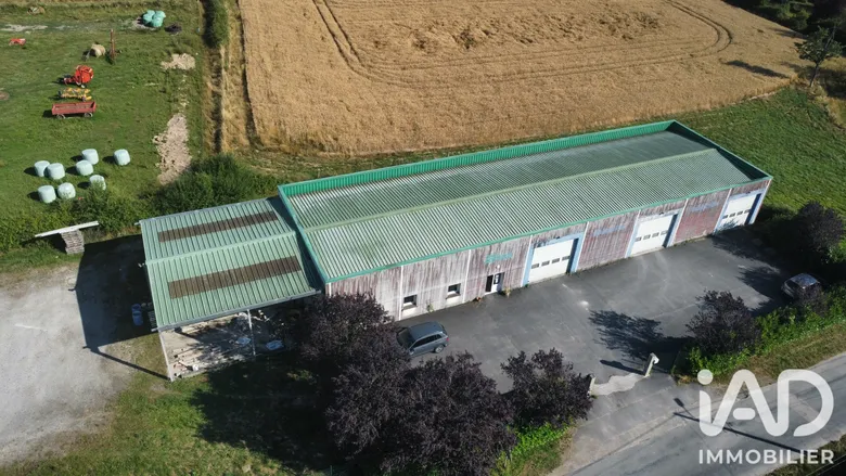 Local commercial 460 m² · à Lucenay-lès-Aix · 460 m² · 189 000 €