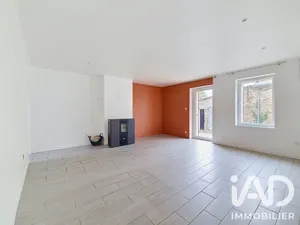 Maison traditionnelle à Mésanger (44522)