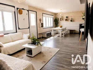 House in Gisors (27140)
