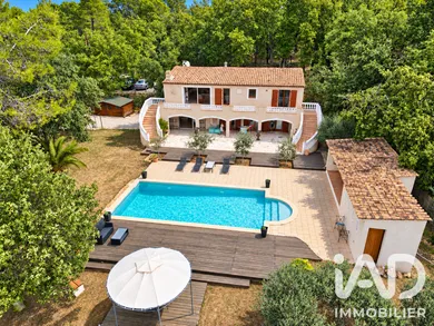 Maison à SAINT PAUL EN FORET (83440)