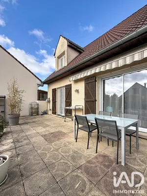 Village house in Beine-Nauroy (51490)
