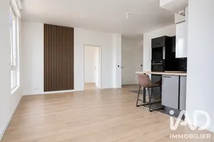 Apartment in Bois-d'Arcy (78390)