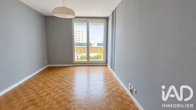 Appartement à Pontault-Combault (77340)