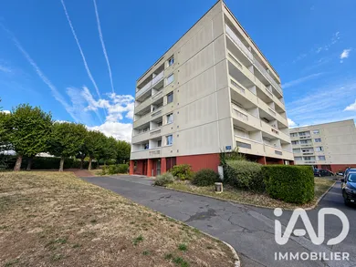Appartement à Pontault-Combault (77340)