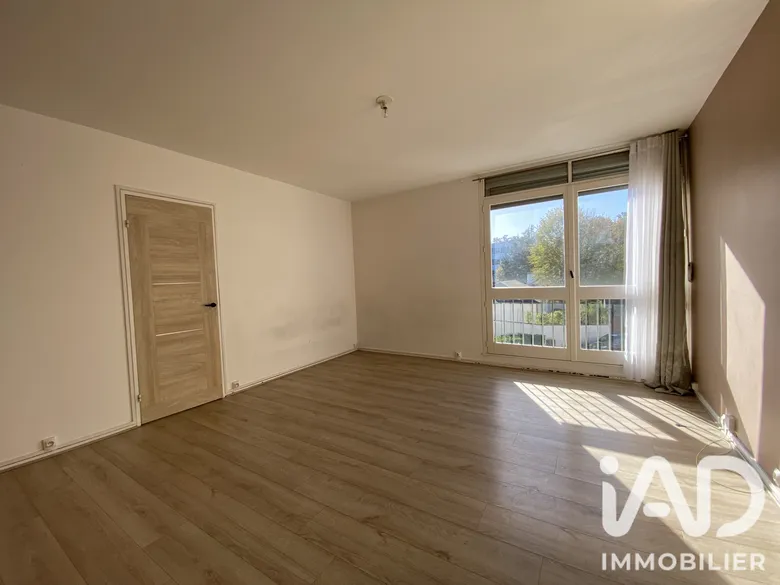 Appartement 3 pièces 59 m² · à Avon · 58,5 m² · 119 000 €