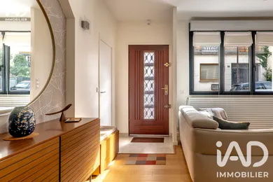 Townhouse in Saint-Cloud (92210)