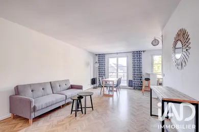 Apartment in Serris (77700)