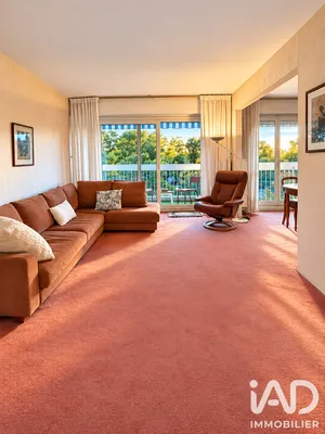 Apartment in Marly-le-Roi (78160)
