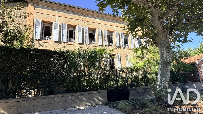Maison 6 pièces 247 m² · à Boulogne-sur-Gesse · 247 m² · 432 000 €