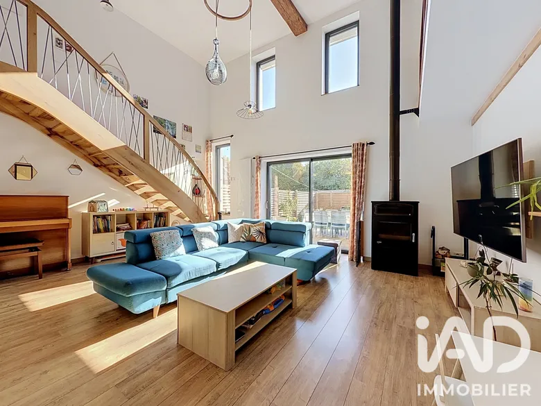 Maison 7 pièces 178 m² · à Villeconin · 178 m² · 390 000 €