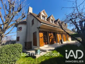 Detached house in Briis-sous-forges (91640)