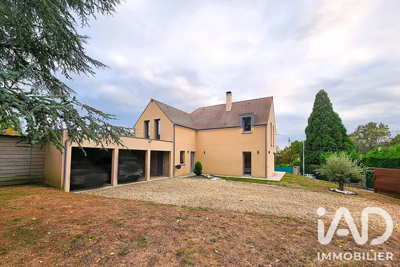 Maison 7 pièces 150 m² · à Guérard · 150 m² · 449 000 €