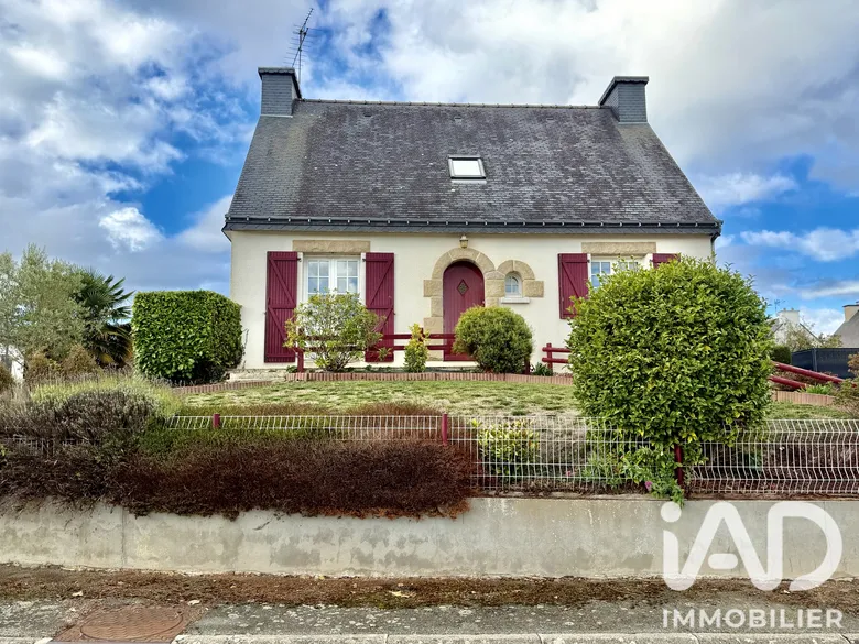 Maison 5 pièces 115 m² · à Grâces · 115 m² · 236 000 €