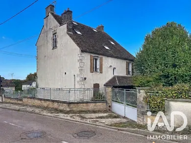 Maison de village à Ferrières-en-Gâtinais (45210)