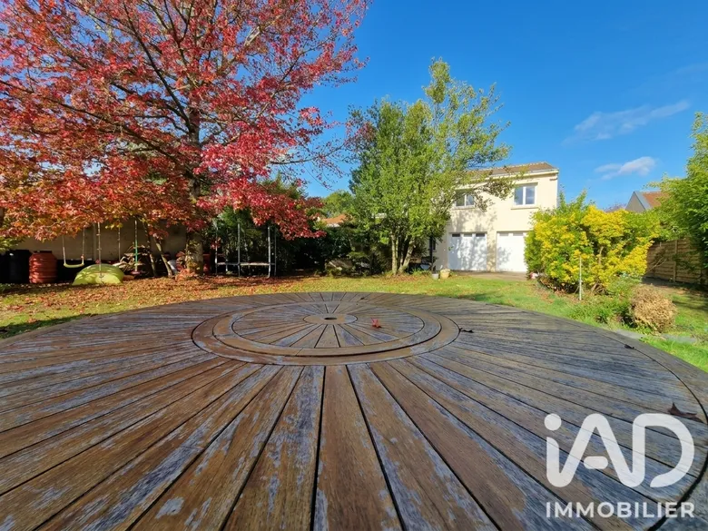 Maison 7 pièces 152 m² · à Saint-Aignan-Grandlieu · 152 m² · 345 000 €