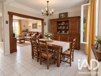 Maison traditionnelle à Savigny-sur-Orge (91600)