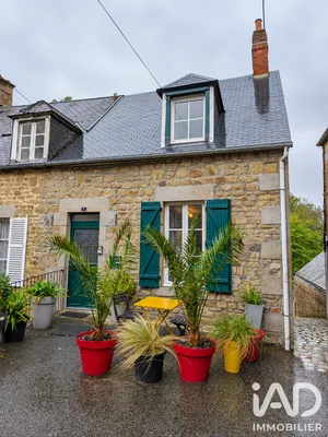 Maison de ville à Villedieu-les-Poêles (50800)