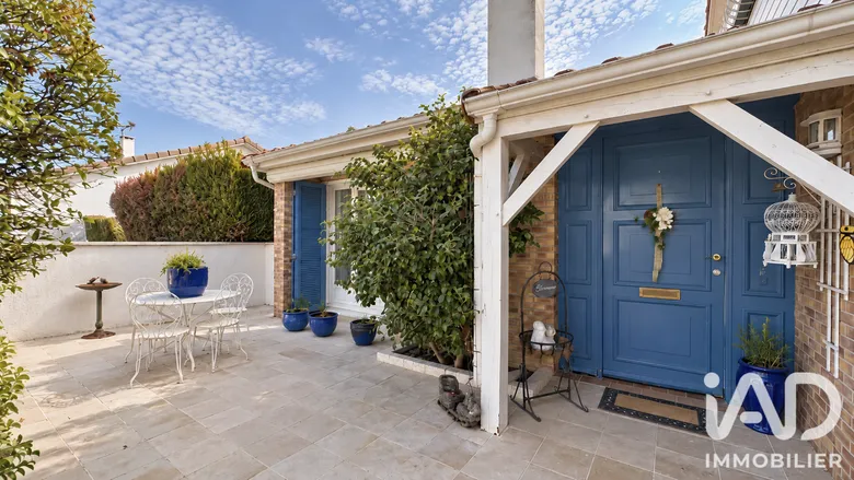 Maison 7 pièces 125 m² · à Saint-Germain-lès-Corbeil · 125 m² · 379 000 €