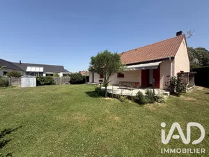 Pavillon à Le Vaudreuil (27100)