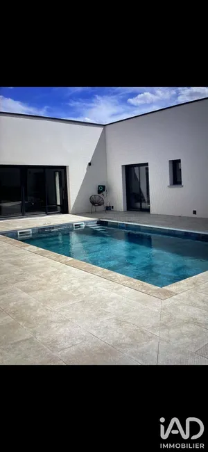 Architectural house in Villeroy (89100)