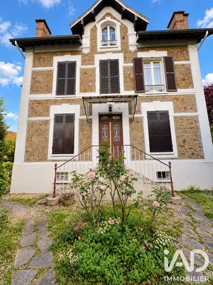 Immeuble à Corbeil-Essonnes (91100)