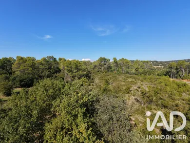 Terrain à bâtir à Uzès (30700)